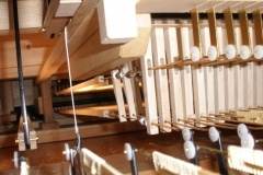 Coupler action